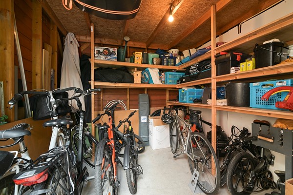 Medium property photo - Alikruikhof 6, 2492 SG Den Haag